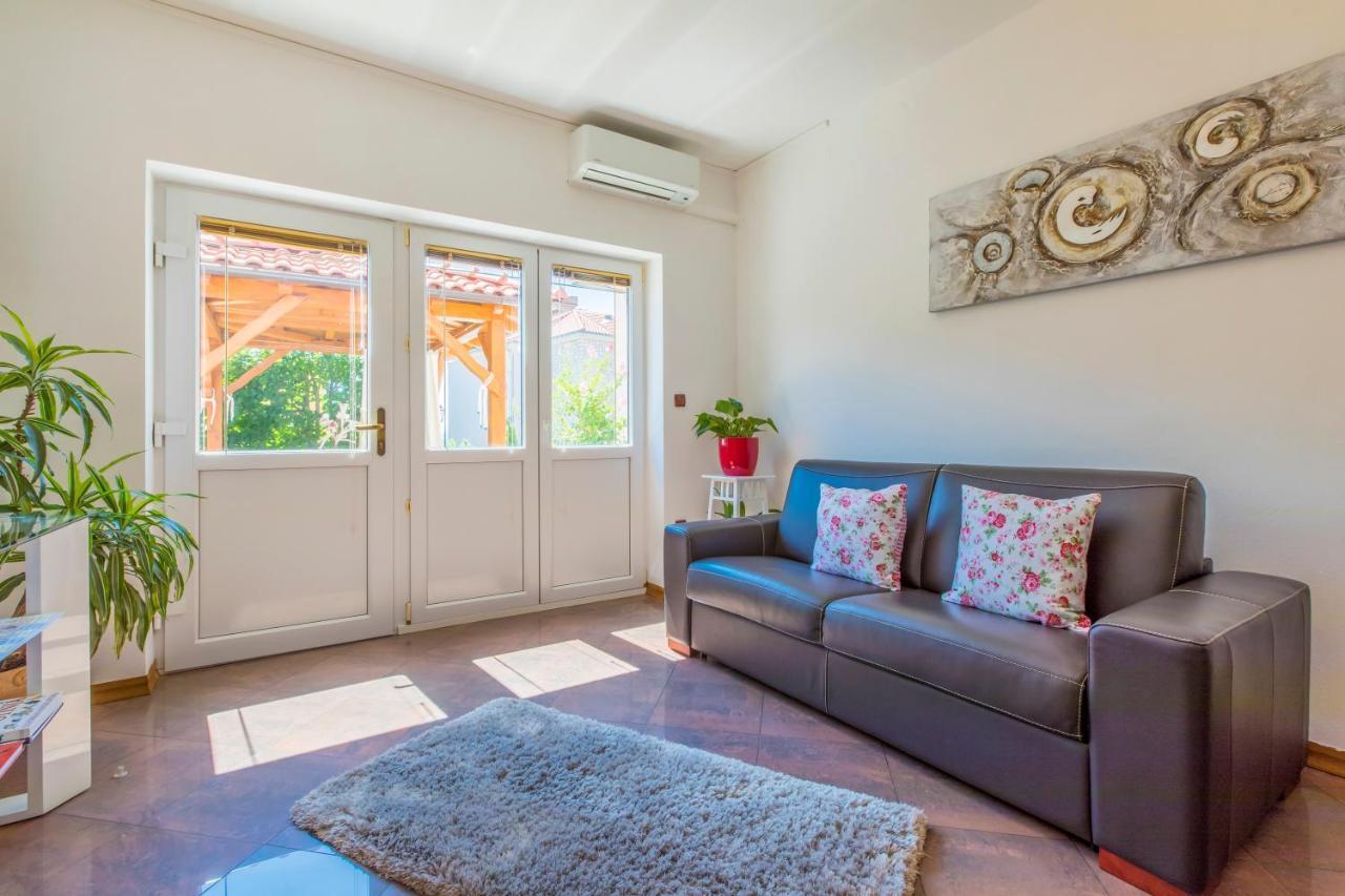 Villa M Crikvenica Esterno foto