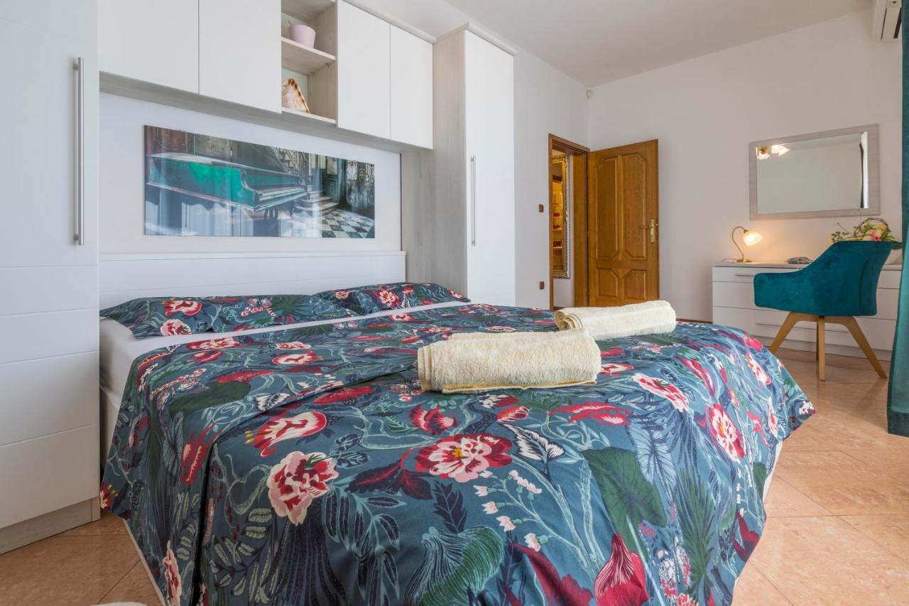 Villa M Crikvenica Esterno foto